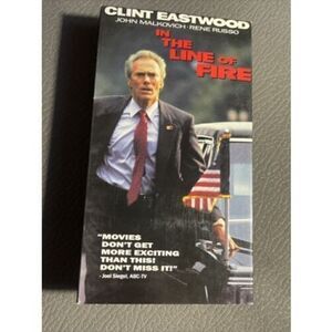 In the Line of Fire (VHS, 1993, Closed Captioned) Clint Eastwood Action Thriller